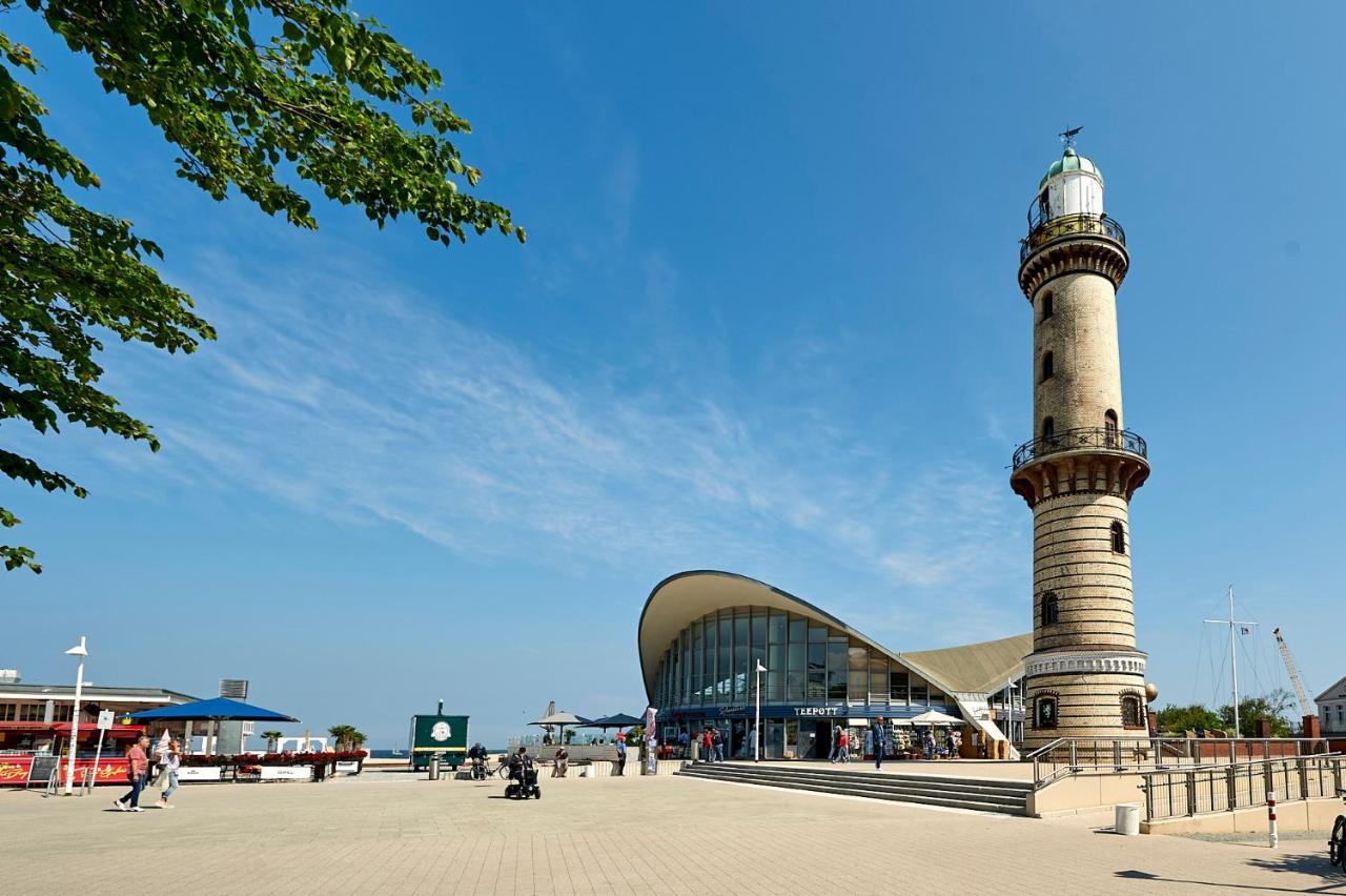 Hotel Belvedere Rostock Buitenkant foto