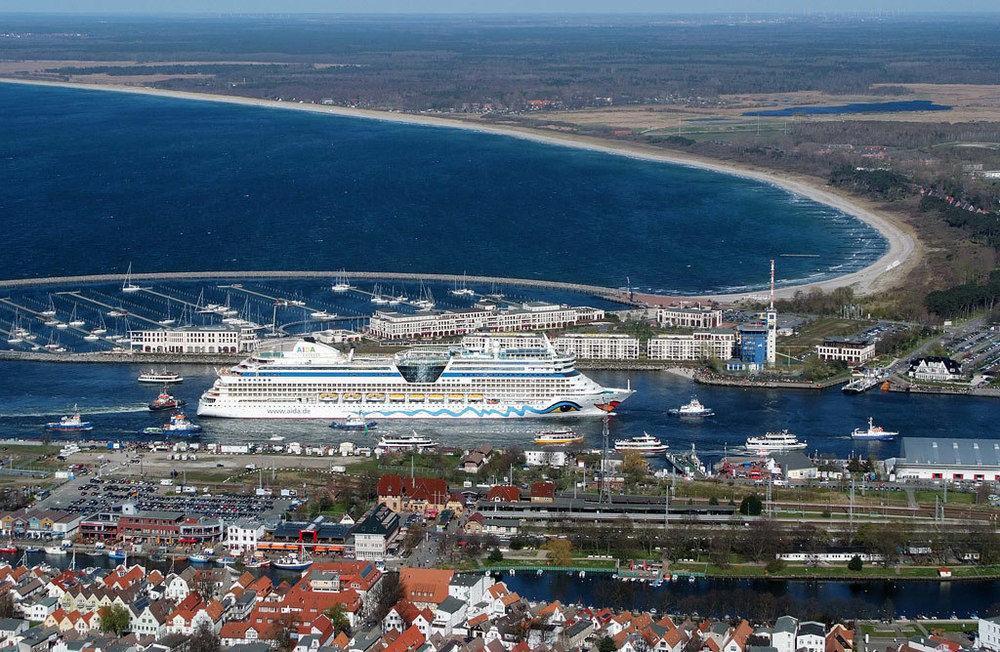 Hotel Belvedere Rostock Buitenkant foto